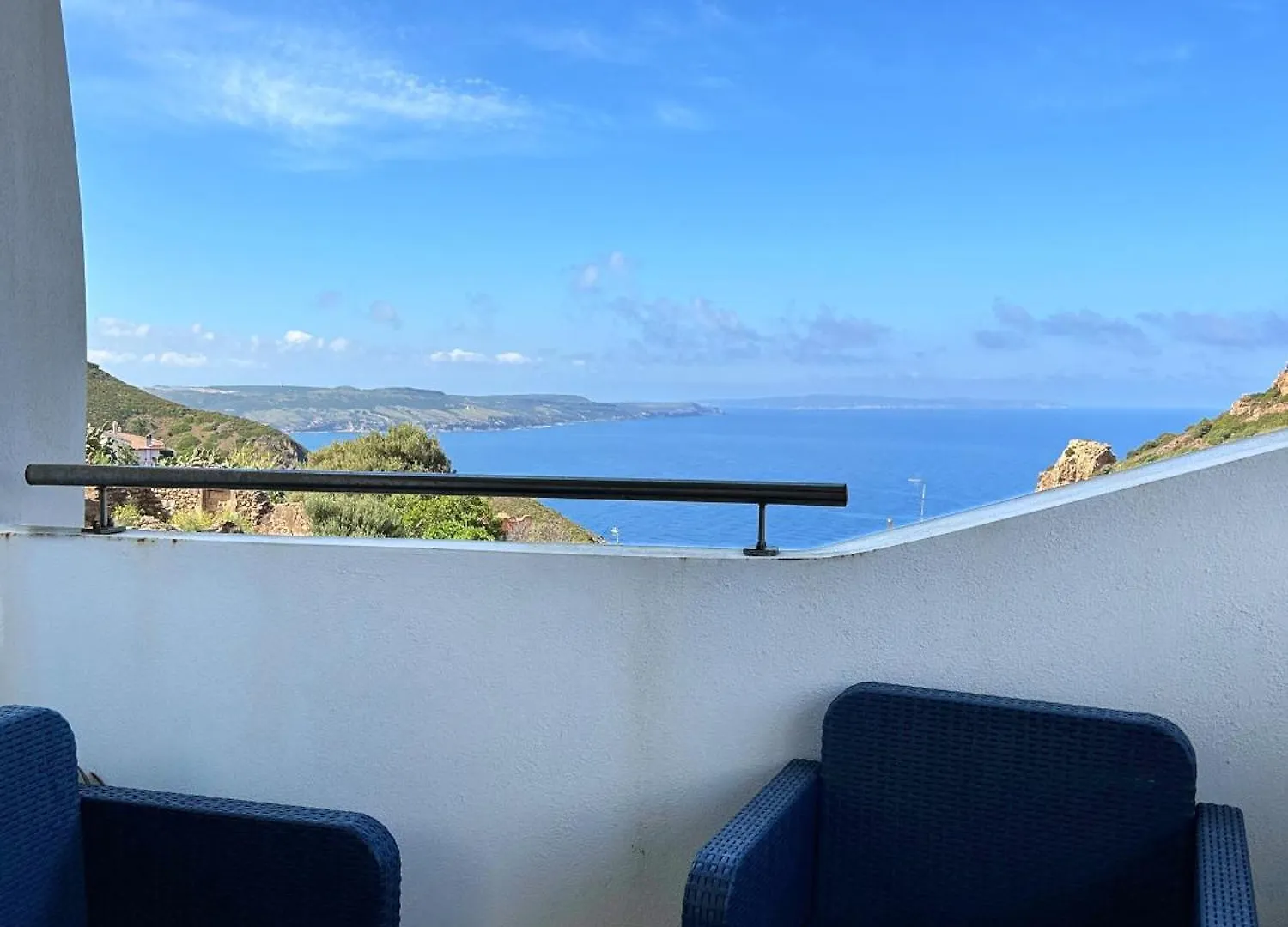 Apartamento Attico Le Vele Con Vista Mare - Nebida 0*,  Italia